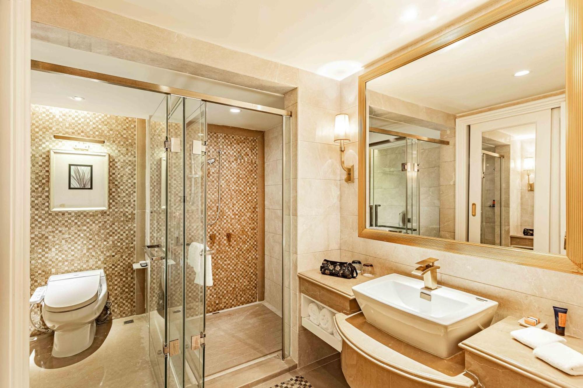 Grand Bay Hotel Zhuhai Dış mekan fotoğraf