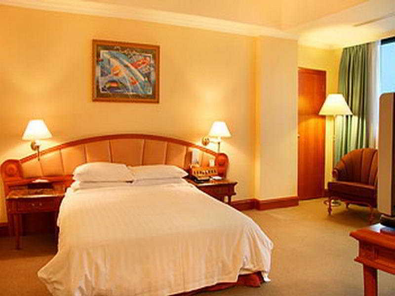 Grand Bay Hotel Zhuhai Dış mekan fotoğraf