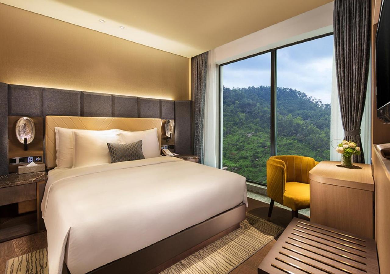 Grand Bay Hotel Zhuhai Dış mekan fotoğraf